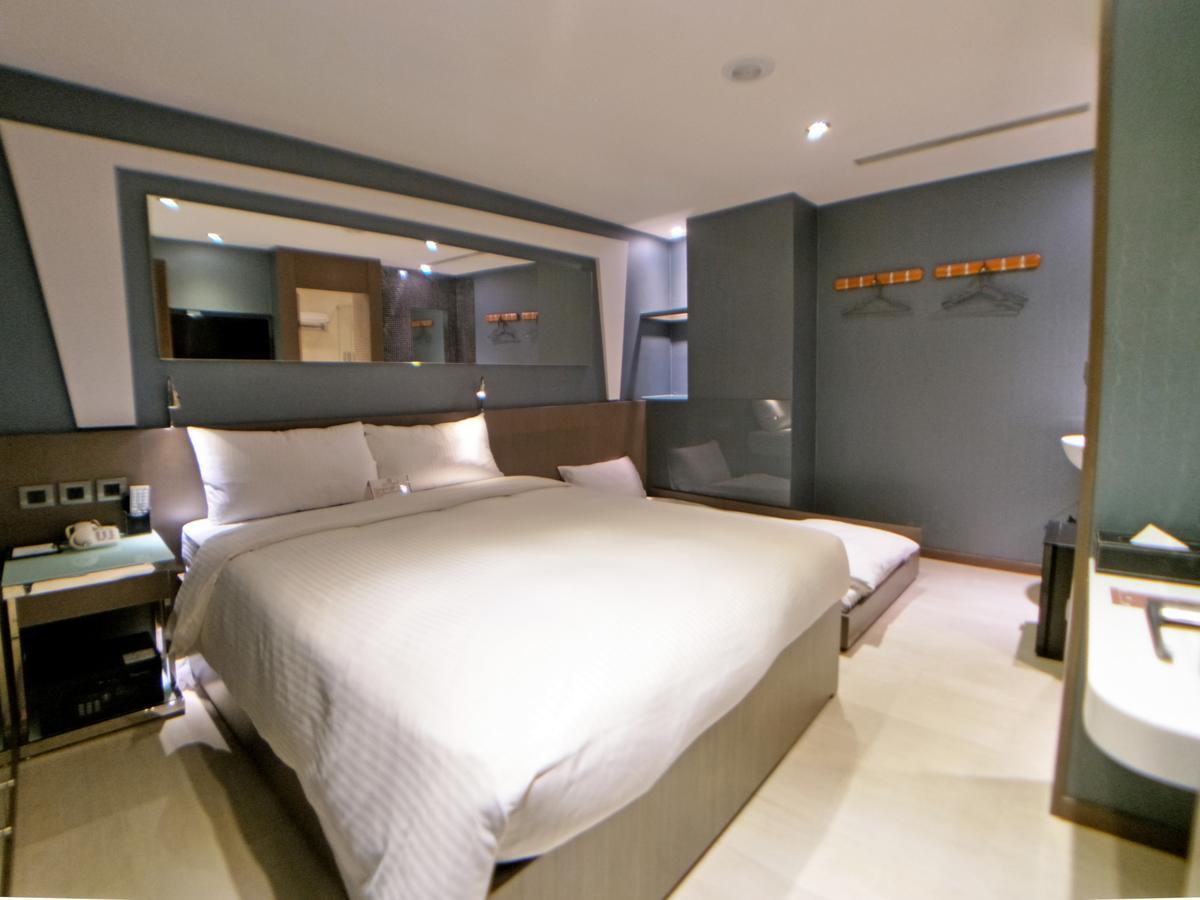 Beauty Hotels Taipei - Hotel B6 Bagian luar foto