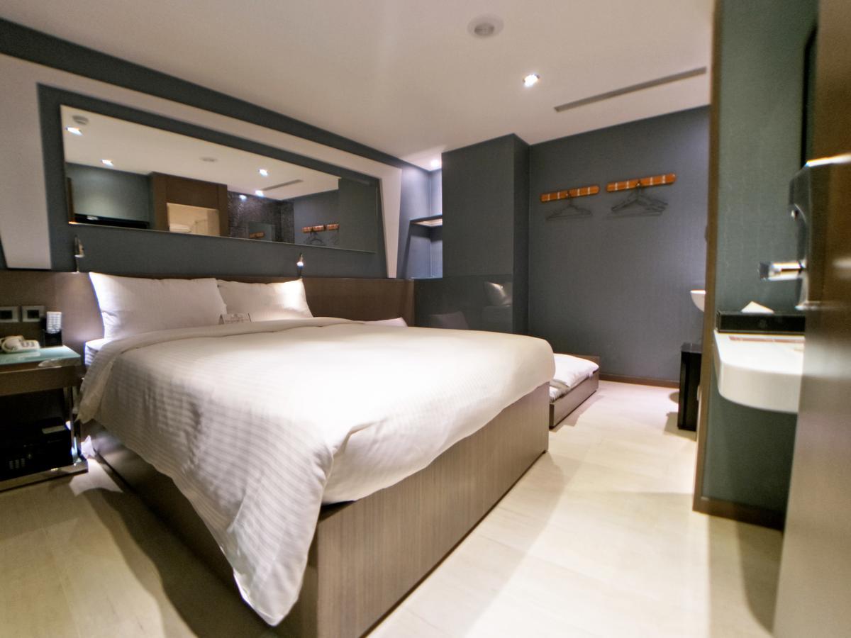 Beauty Hotels Taipei - Hotel B6 Bagian luar foto