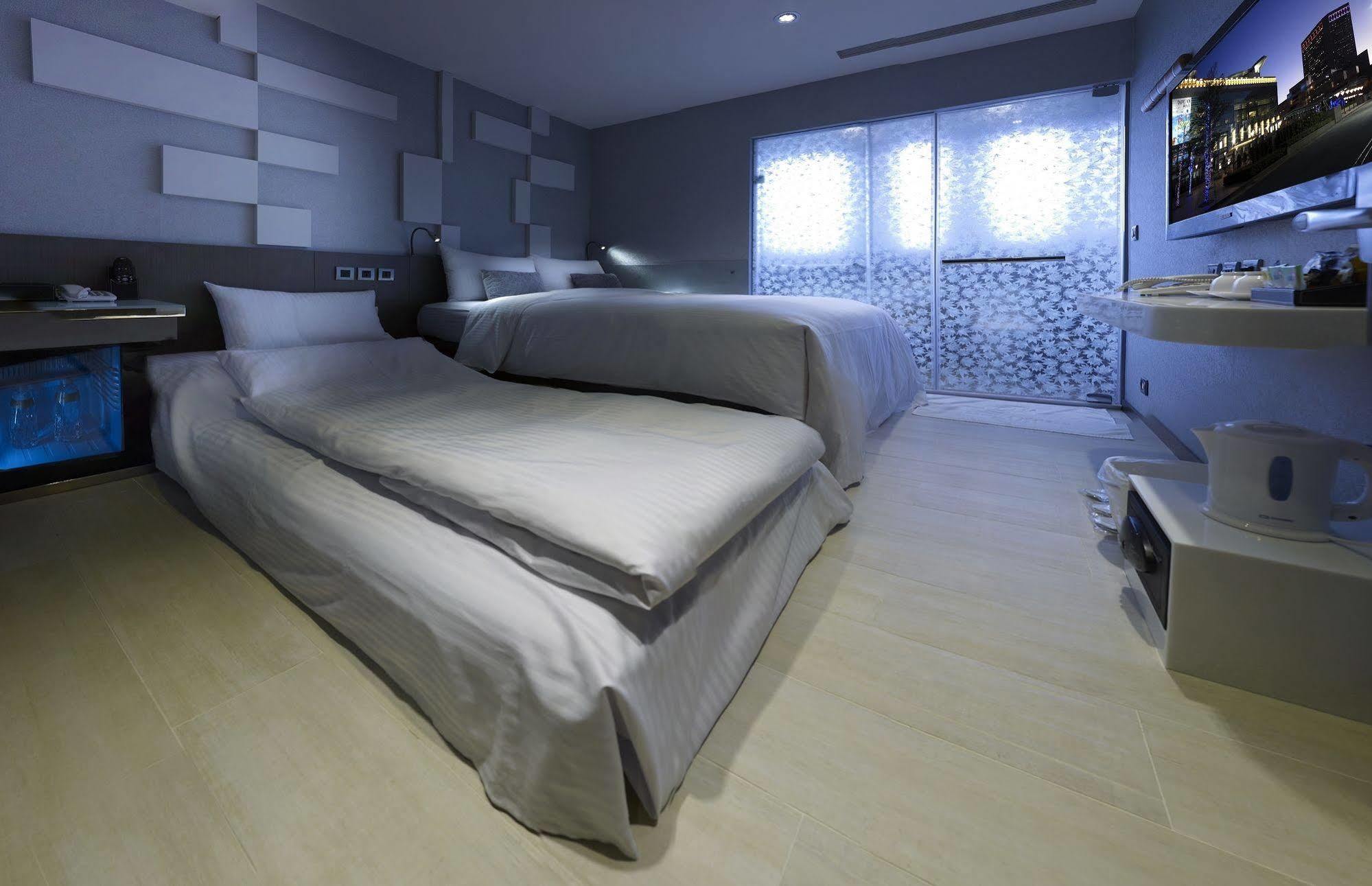 Beauty Hotels Taipei - Hotel B6 Bagian luar foto