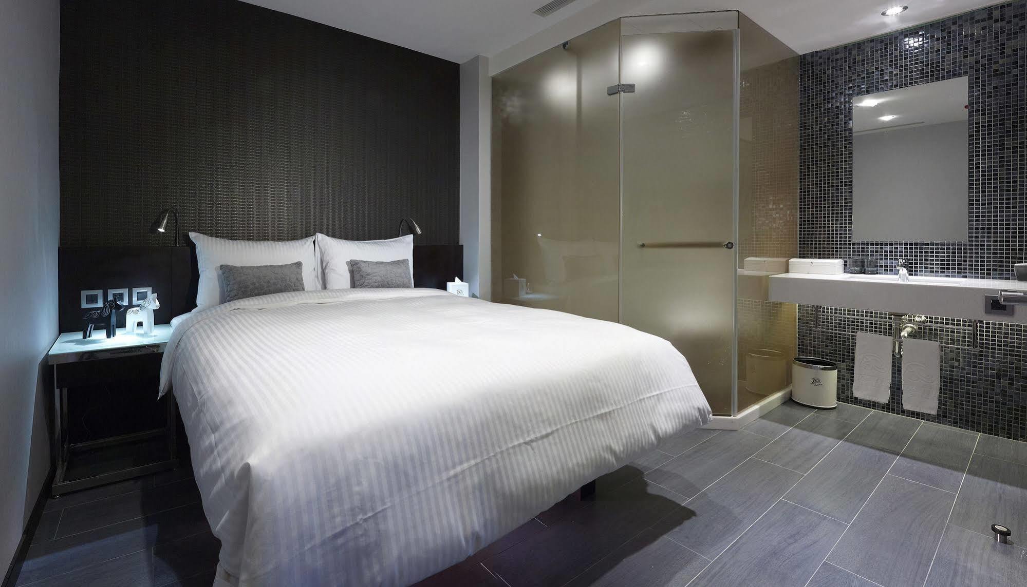 Beauty Hotels Taipei - Hotel B6 Bagian luar foto